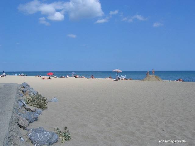 Weitlufiger schner Sandstrand