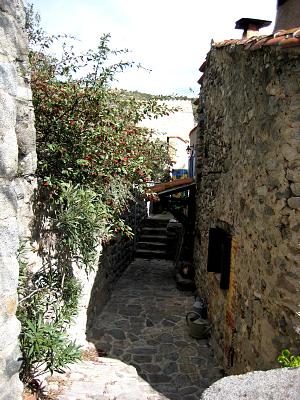 Eus - un des plus beaux villages de France