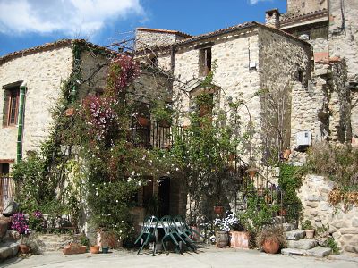 Eus - un des plus beaux villages de France