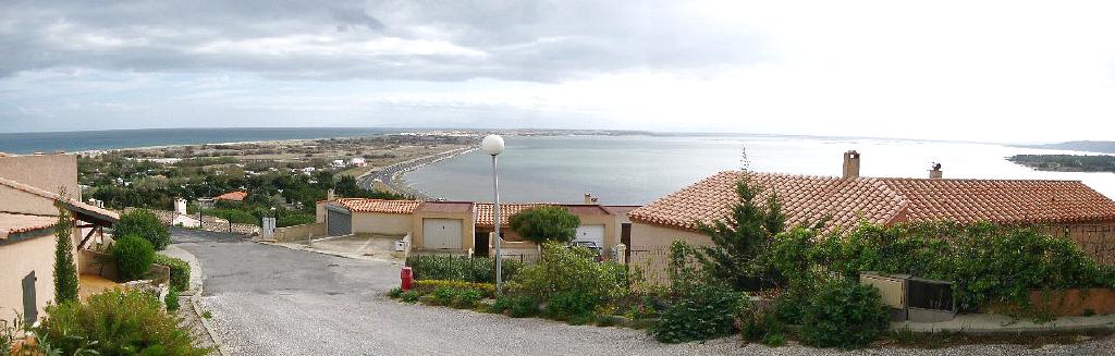 Blick von Leucate-Plage auf Port Leucate